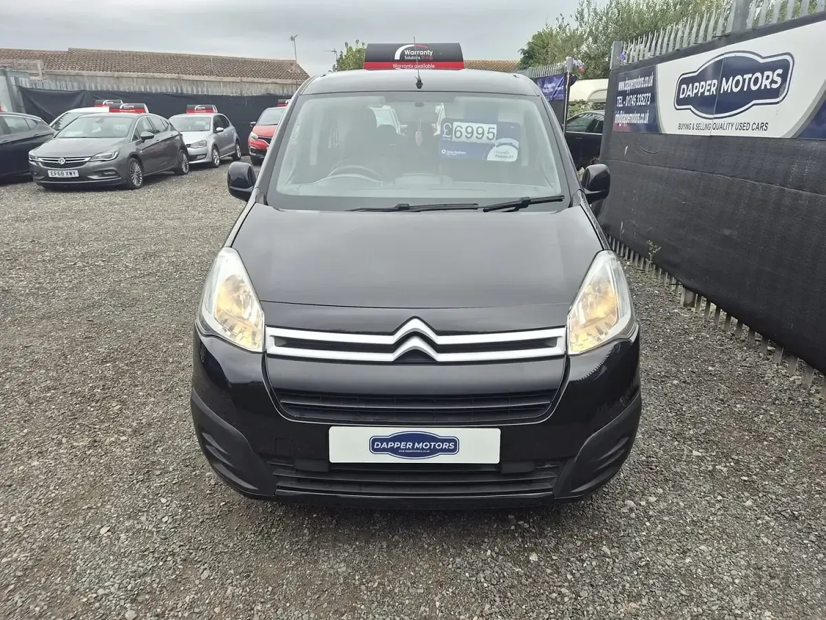 Used Citroën Berlingo Feel 2015 Black MPV