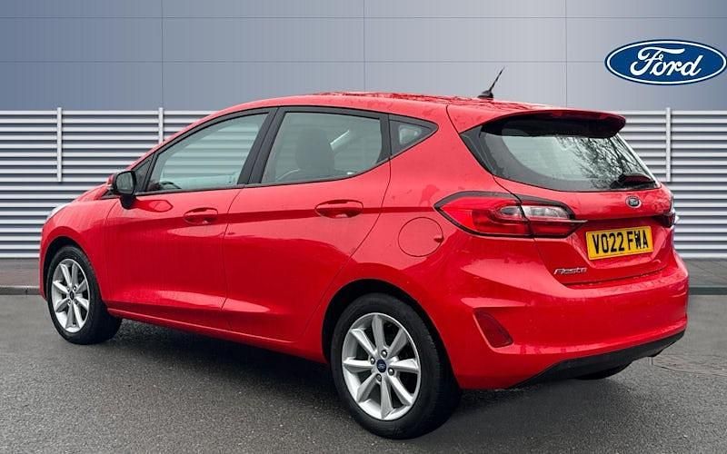 Used Ford Fiesta Trend 101 HP (74 kW) 2022 Red Hatchback