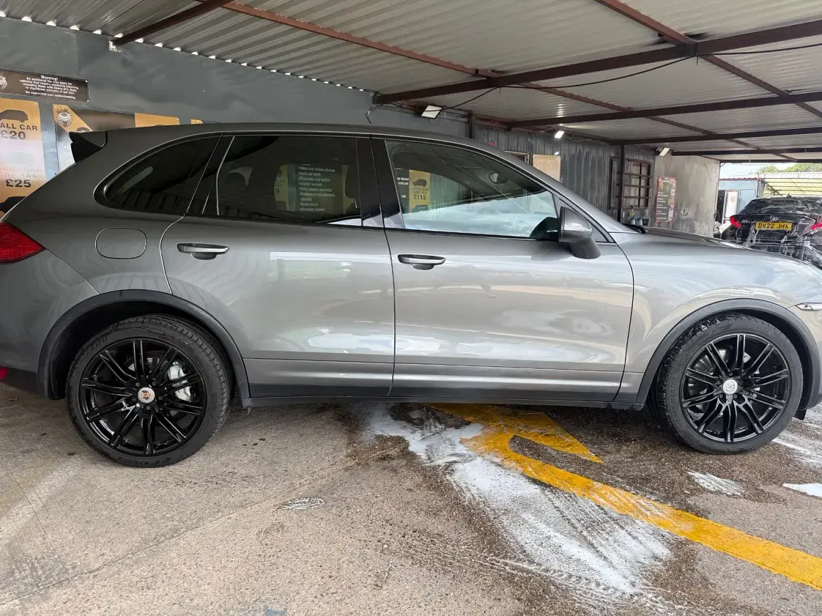 Used Porsche Cayenne S Diesel 2014 Grey SUV