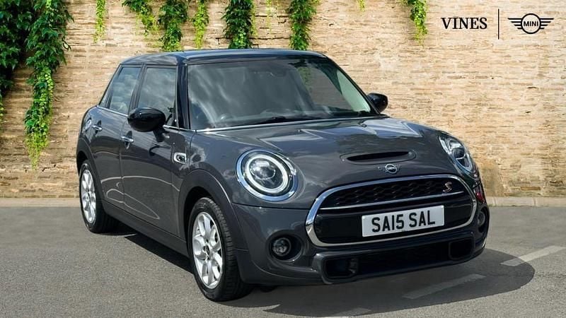 Grey Used 2019 Mini Cooper S Classic Hatchback | £15,534 (Fair price) - Image 1/4
