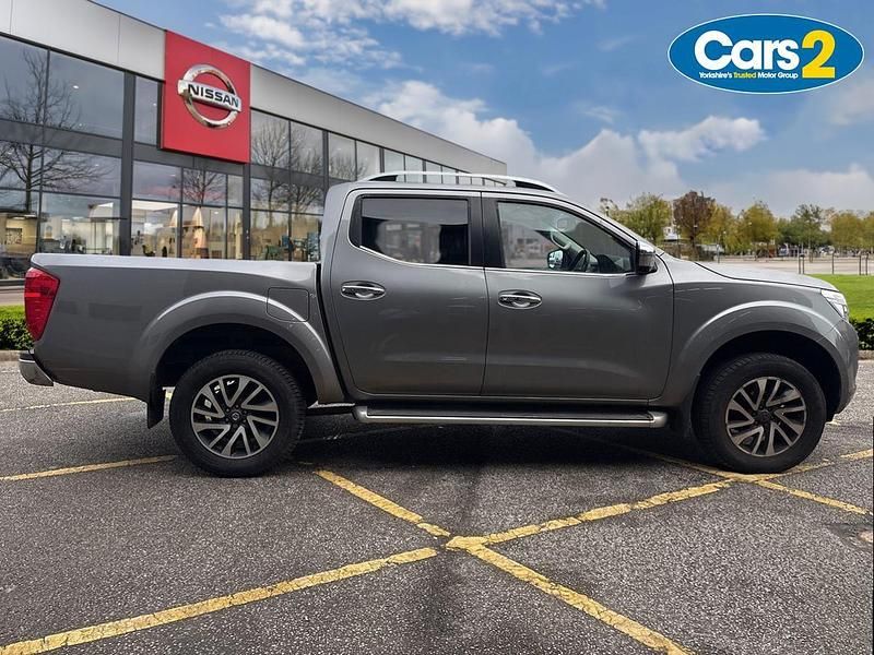 Used Nissan Navara Tekna 2018 Grey Pickup