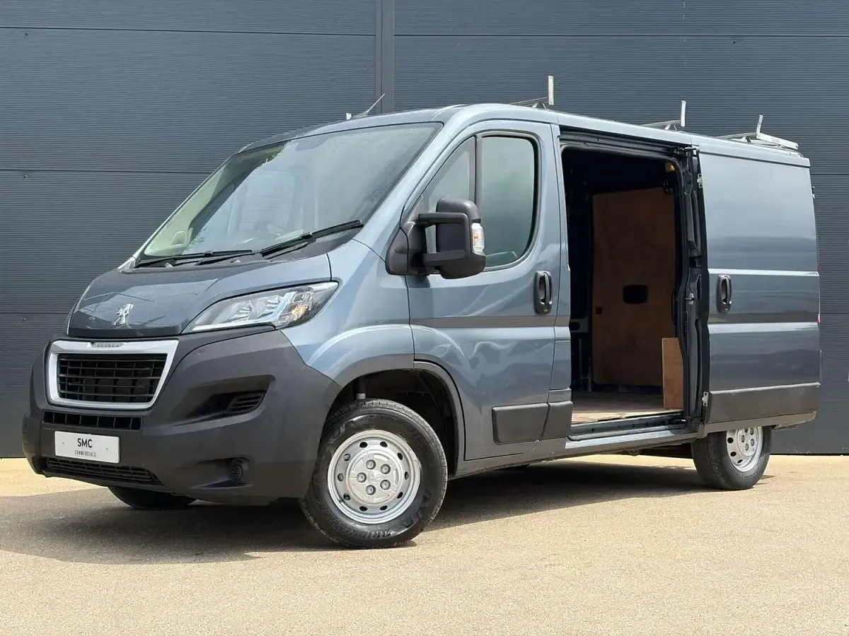Used Peugeot Boxer S 120 HP (88 kW) 2021 Grey Van