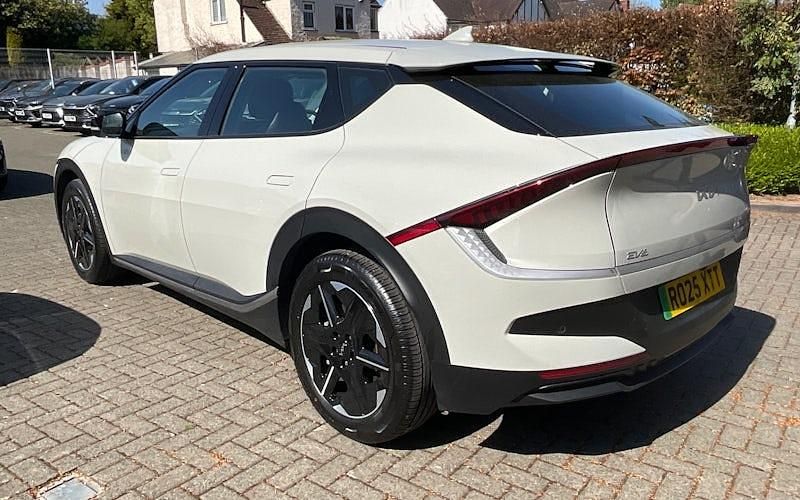 Usado Kia EV6 125 kW (170 HP) 2024 SUV