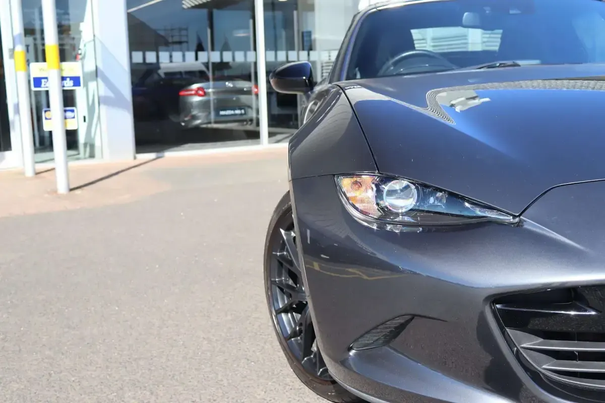 Used Mazda MX5 Edition 160 HP (117 kW) 2017 Machine grey Cabriolet