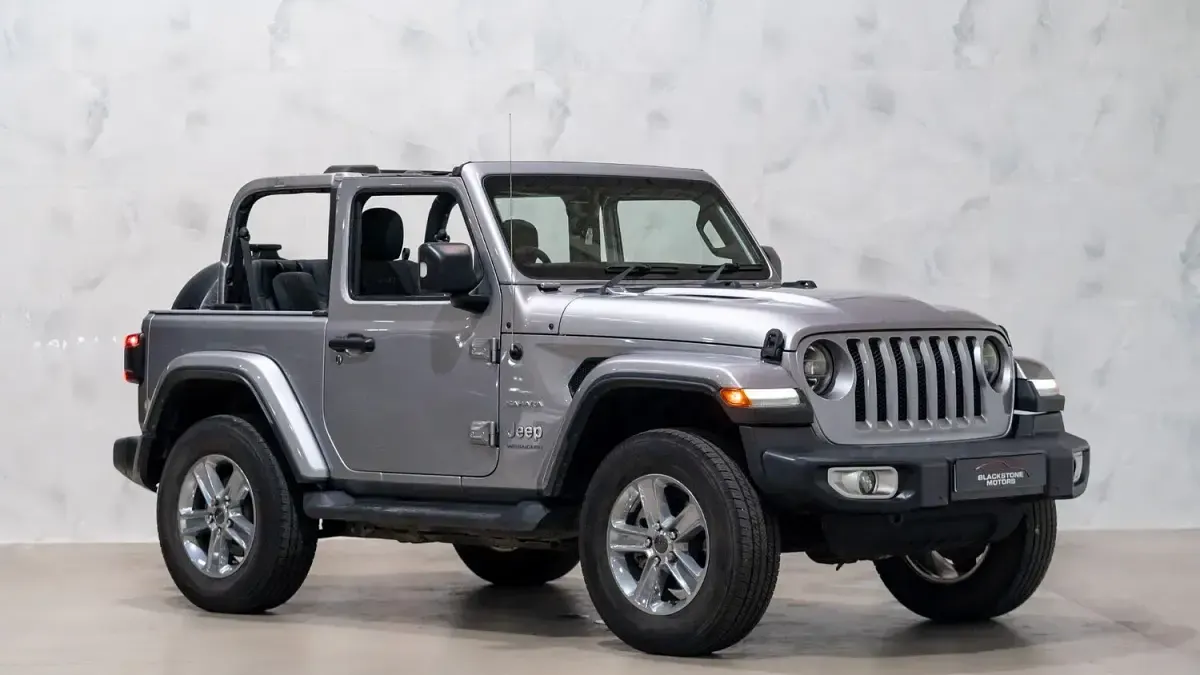 Used Jeep Wrangler Sahara 268 HP (197 kW) 2019 Grey SUV