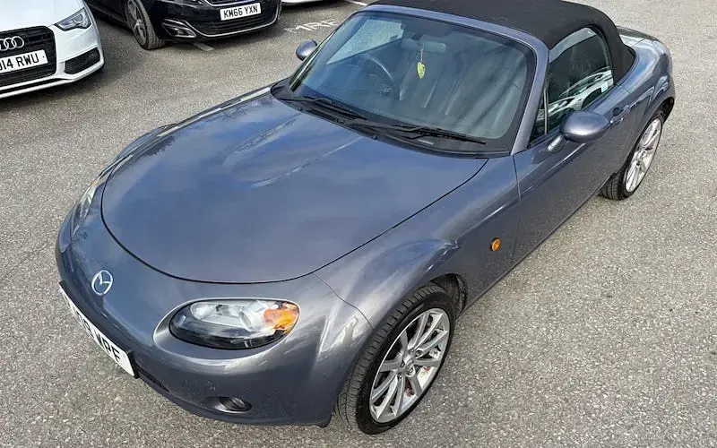 Used Mazda MX5 Inclusive 161 HP (118 kW) 2008 Grey Cabriolet