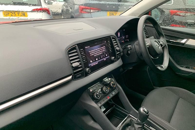 Used Skoda Karoq SE Drive 113 HP (83 kW) 2023 Red SUV