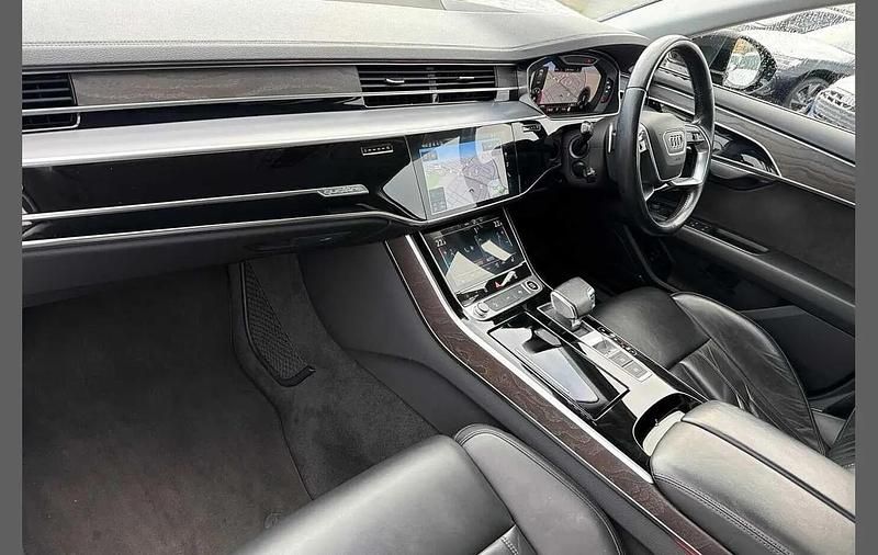 Used Audi A8 Sport 442 HP (325 kW) 2021 Black Sedan