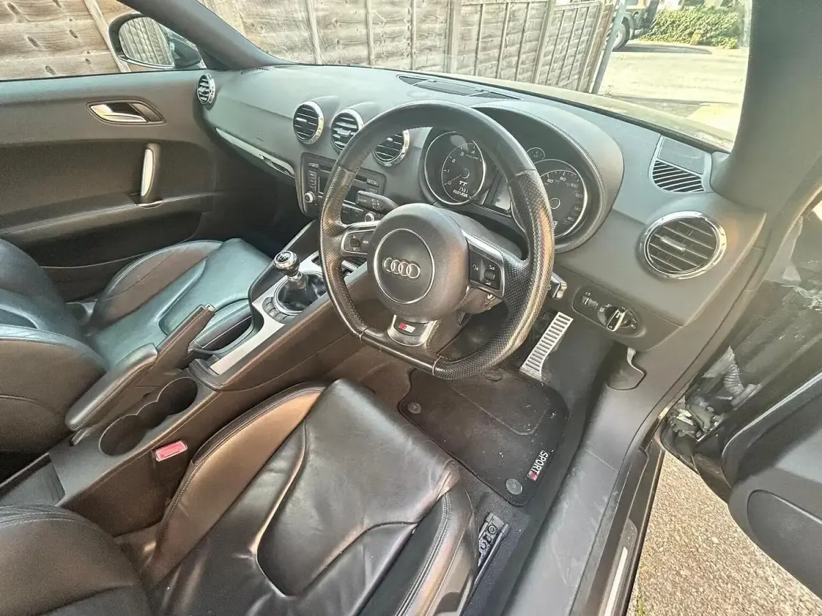 Used Audi TT S-Line 211 HP (155 kW) 2012 Black Coupe