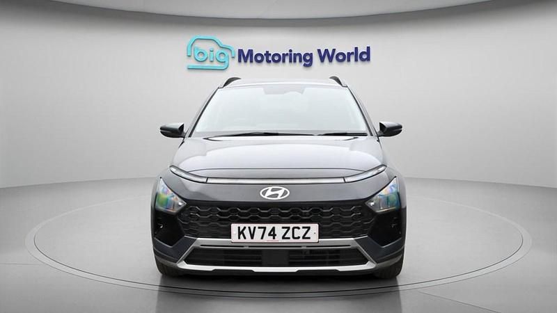 Used Hyundai Bayon Premium 100 HP (73 kW) 2024 Grey SUV