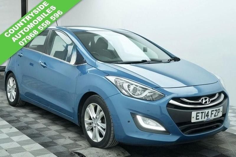 Used Hyundai i30 Style 128 HP (94 kW) 2014 Blue Hatchback