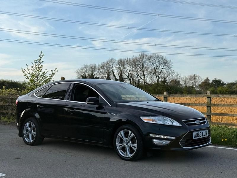 Used Ford Mondeo Business Edition 163 HP (119 kW) 2013 Black Hatchback
