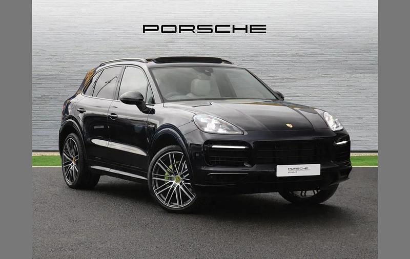 Blue Used 2020 Porsche Cayenne SUV | £43,999 (Fair price) - Image 1/4