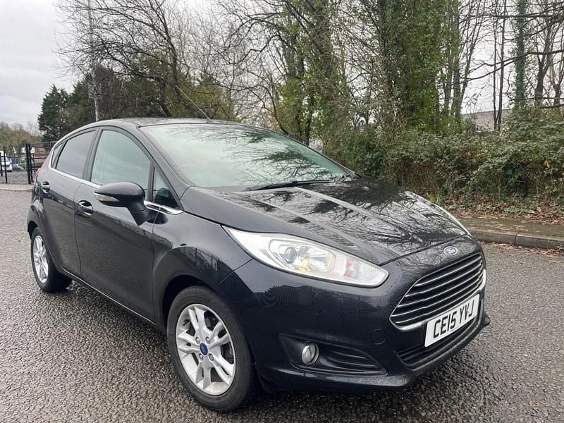Black Used 2015 Ford Fiesta Zetec Hatchback | £3,950 (Super price) - Image 1/4