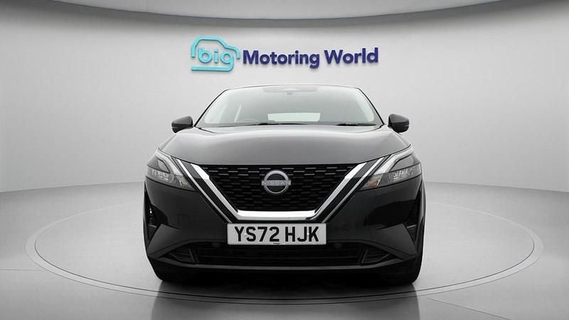 Used Nissan Qashqai Acenta Premium 158 HP (116 kW) 2022 Black SUV