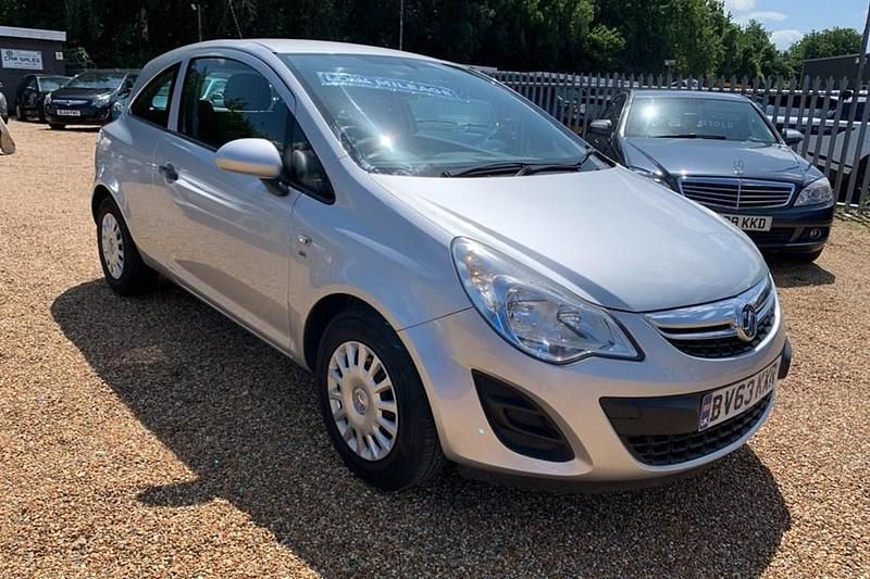 Silver Used 2013 Vauxhall Corsa S Hatchback | £2,995 (Fair price) - Image 1/1