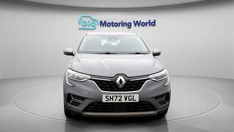 Used Renault Arkana Evolution 145 HP (106 kW) 2023 Grey SUV