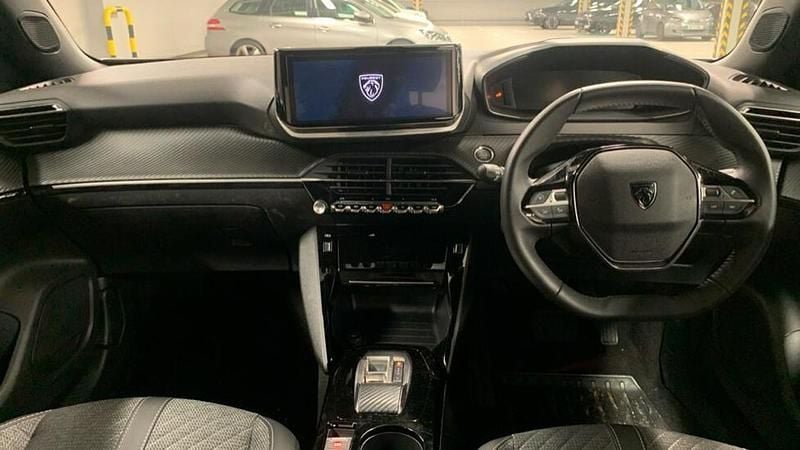 Used Peugeot e-2008 Allure 98 kW (134 HP) 2025 Grey SUV