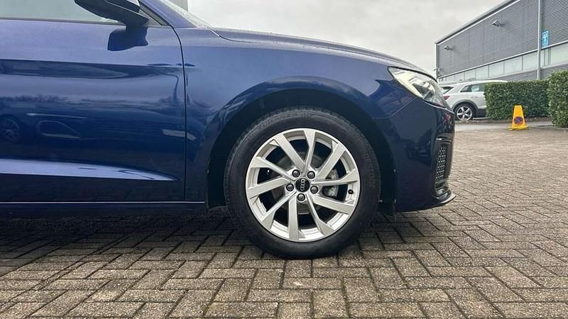 Used Audi A1 Sport 94 HP (69 kW) 2023 Blue SUV