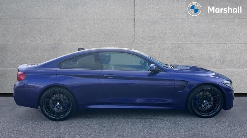 Usado BMW M4 Comfort Edition 444 CV (326 kW) 2020 Amarillo Coupe