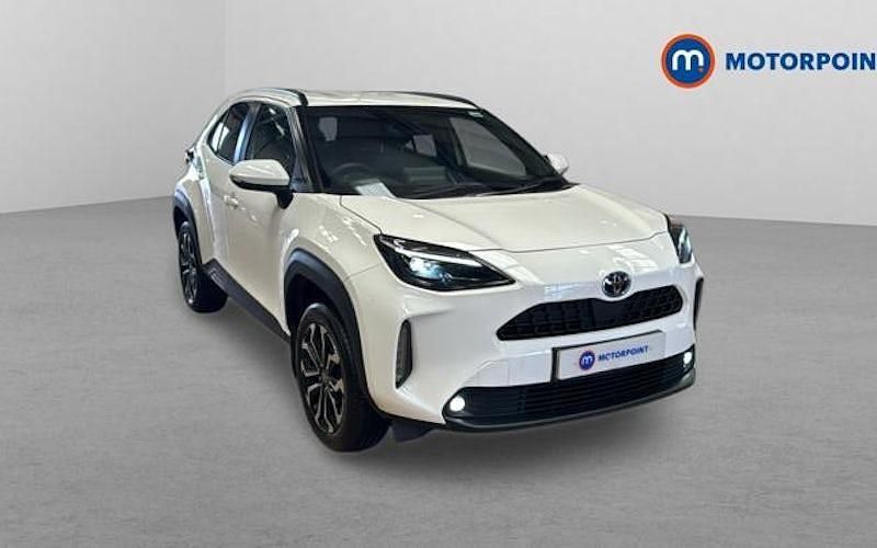 Used Toyota Yaris Hybrid Design 116 HP (85 kW) 2026 Estate