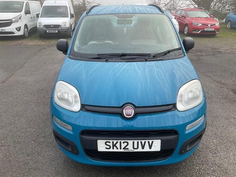 Used Fiat Panda Easy 85 HP (62 kW) 2012 Turquoise Hatchback