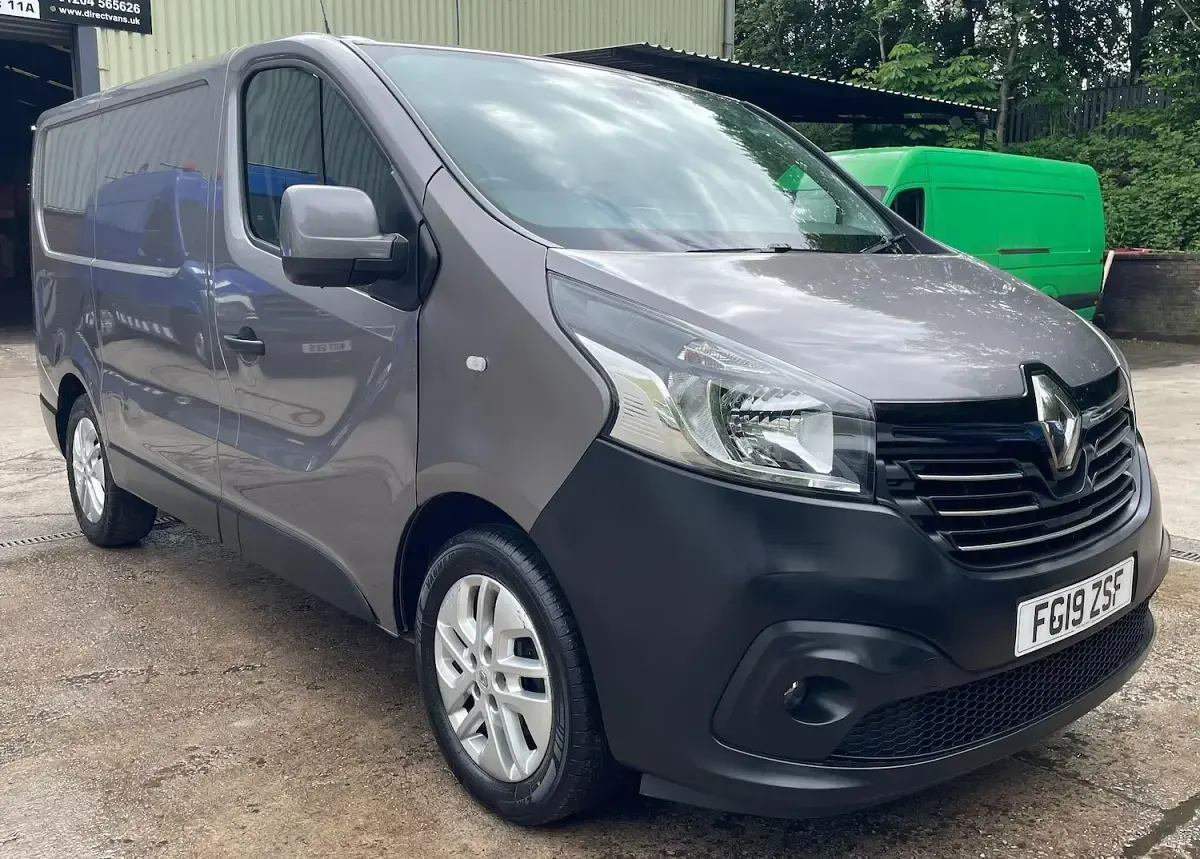 Used Renault Trafic 2019 Grey MPV
