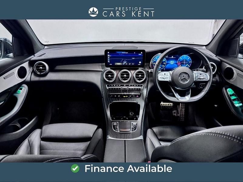 Used Mercedes GLC300 AMG Line Premium 245 HP (180 kW) 2022 Black Estate