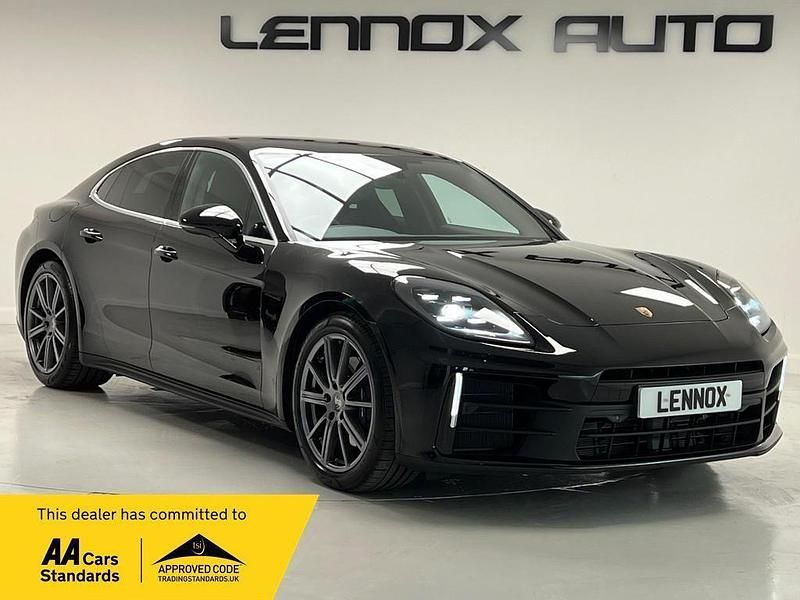 Black Used 2024 Porsche Panamera Sedan | £78,990 (Expensive) - Image 1/4