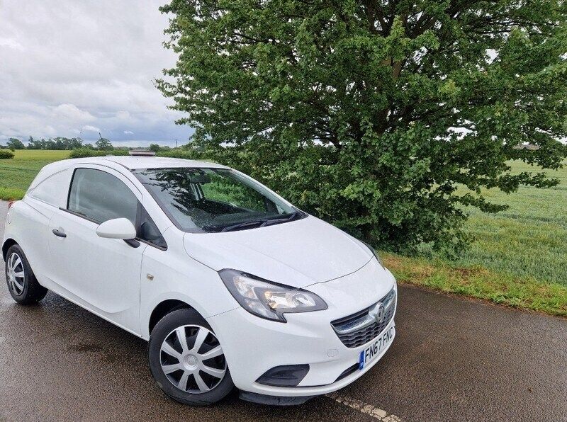 White Used 2017 Vauxhall Corsa Van | £3,499 (Fair price) - Image 1/3