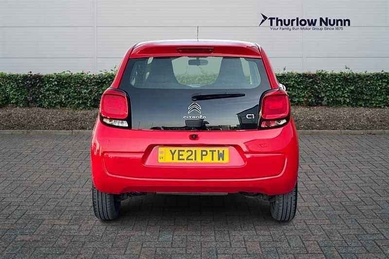 Usado Citroën C1 72 HP (52 kW) 2021 Vermelho Citadino