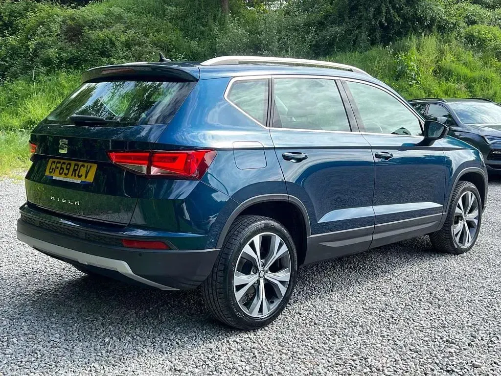 Used Seat Ateca SE Technology 115 HP (84 kW) 2019 Blue SUV