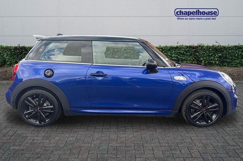 Used Mini Cooper S Hatch 192 HP (141 kW) 2019 Blue Hatchback