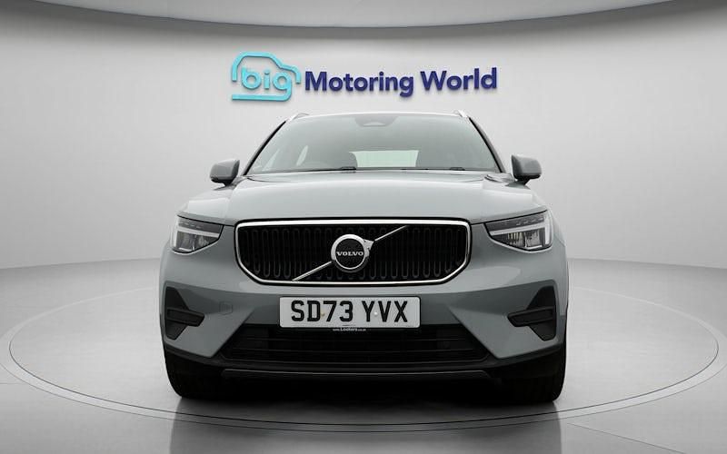 Used Volvo XC40 Core 163 HP (119 kW) 2026 SUV