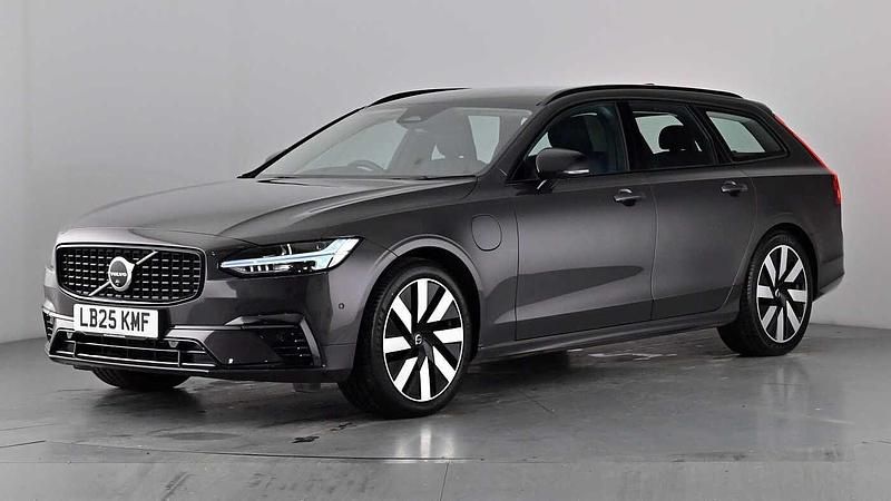 Used Volvo V90 Plus 350 HP (257 kW) 2025 Platinum grey Estate