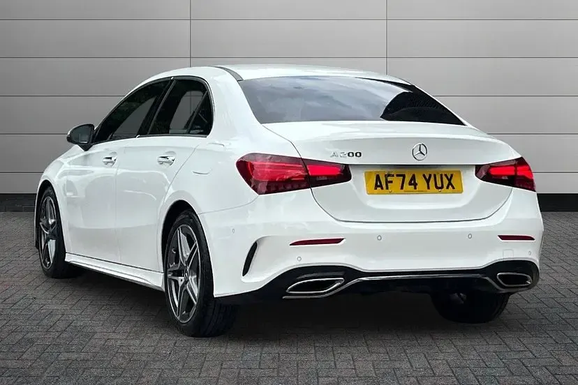 Used Mercedes A200 Executive 175 HP (128 kW) 2024 White Sedan