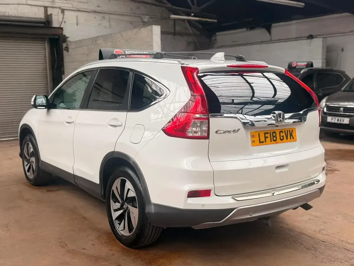 Used Honda CR-V SR 160 HP (117 kW) 2018 White SUV