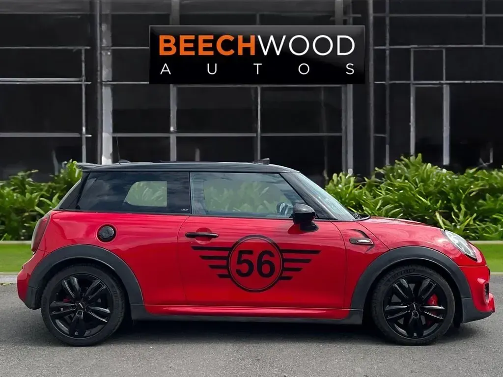 Used Mini John Cooper Works Hatch 231 HP (169 kW) 2017 Red Hatchback