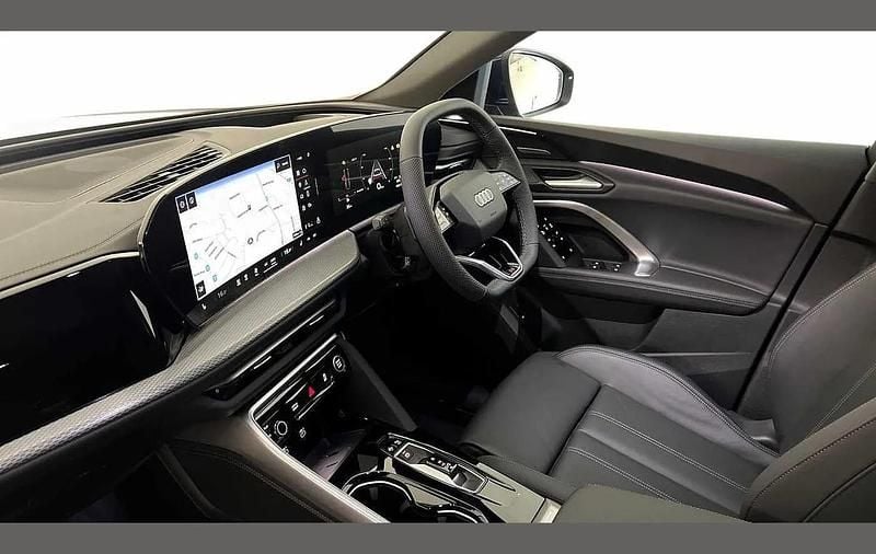 Used Audi Q5 S-Line 204 HP (150 kW) 2025 Blue SUV