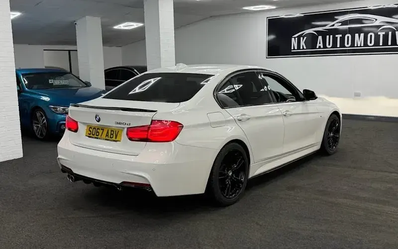 Begagnad BMW 320 M Sport 190 HK (139 kW) 2018 Sedan