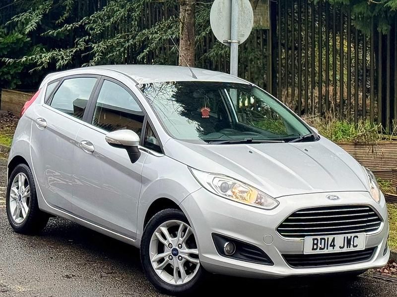 Used Ford Fiesta Zetec 2014 Silver Hatchback
