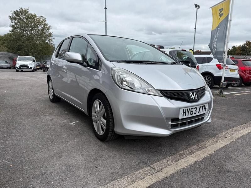 Silver Used 2013 Honda Jazz ES Hatchback | £5,250 (Fair price) - Image 1/4