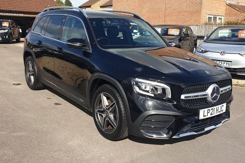 Used 2021 Mercedes 200 AMG line SUV | £22,995 (Good price) - Image 1/1