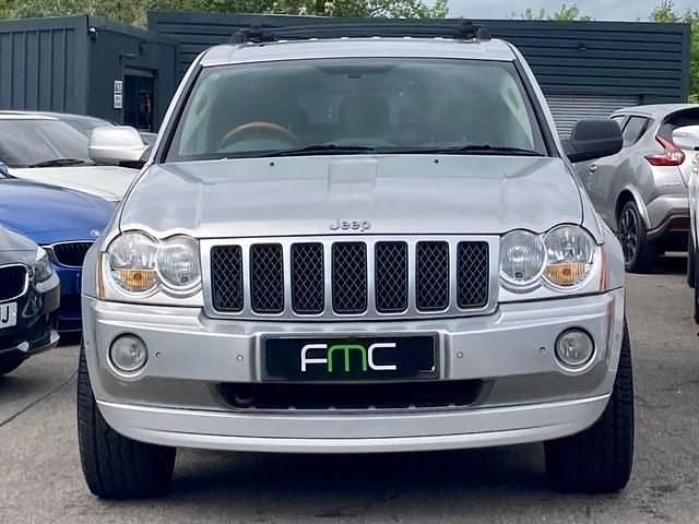 Used Jeep Grand Cherokee Overland 215 HP (158 kW) 2007 Silver SUV