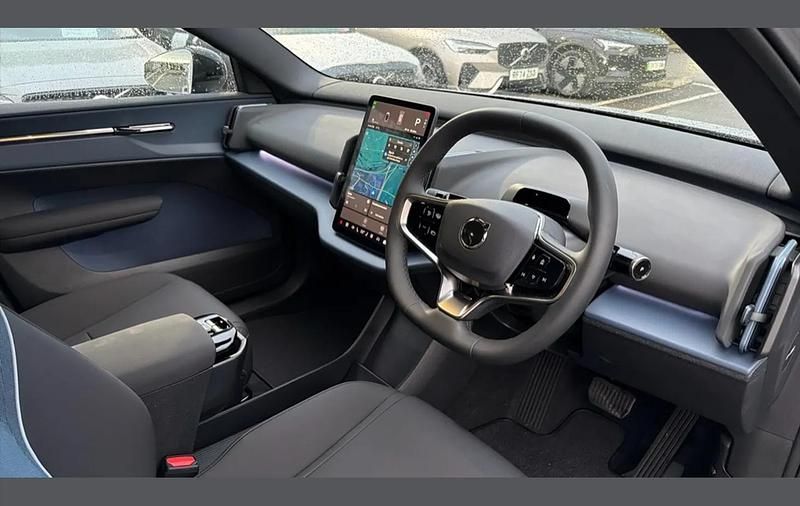 Used Volvo EX30 Plus 196 kW (267 HP) 2025 Grey SUV