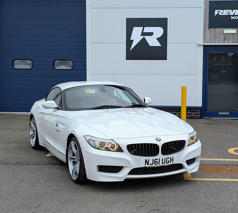 Used BMW Z4 M Sport 2011 White Cabriolet