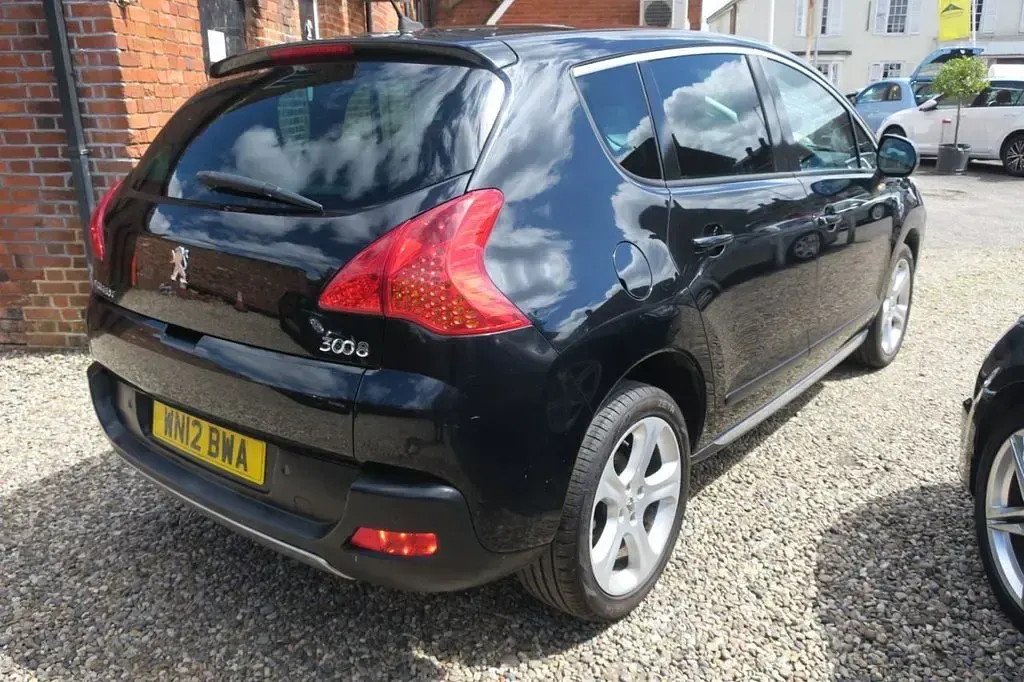 Używany Peugeot 3008 Allure 112 KM (82 kW) 2012 Czarny Kombi