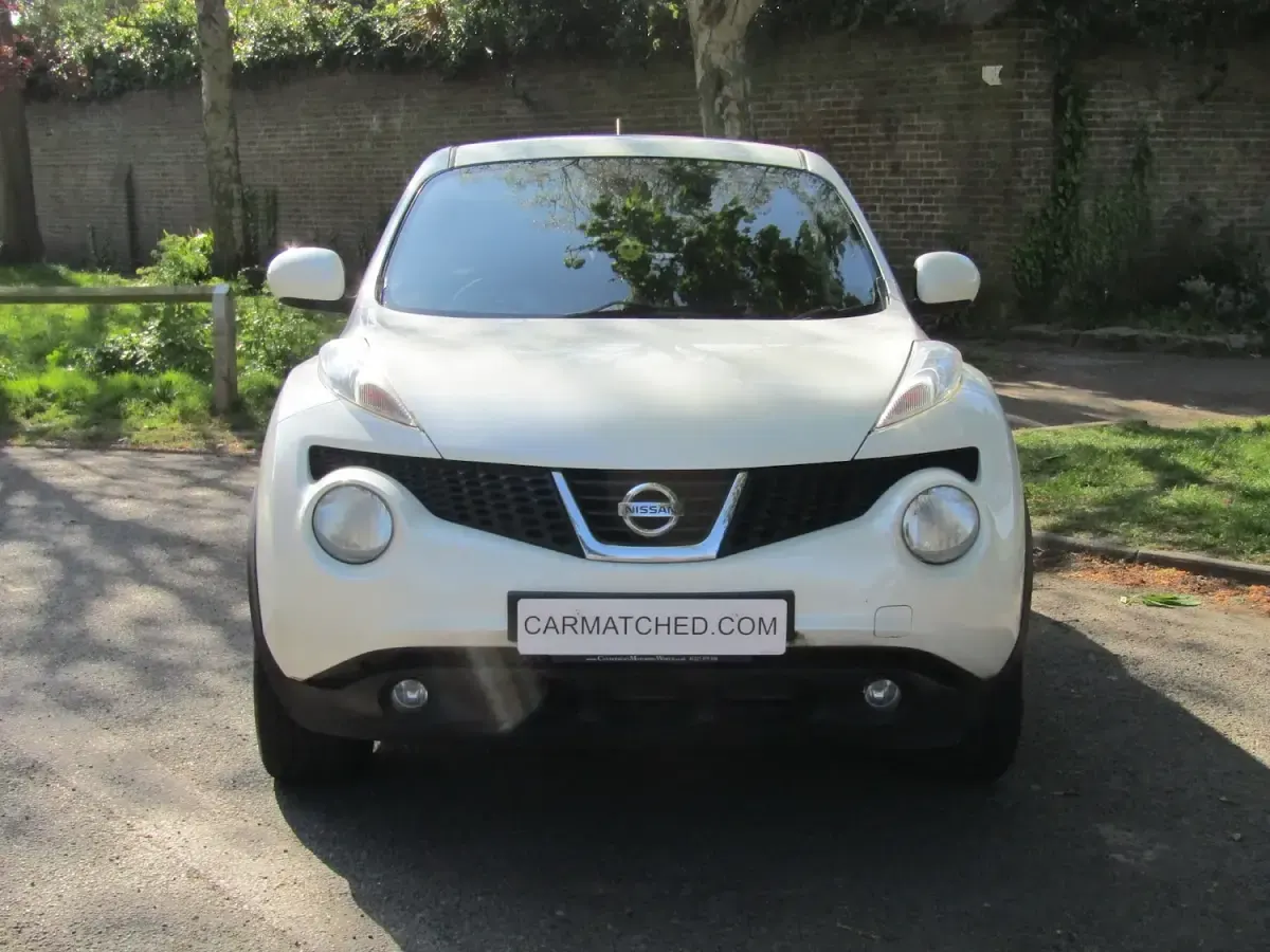 Used Nissan Juke Tekna 110 HP (80 kW) 2013 White SUV