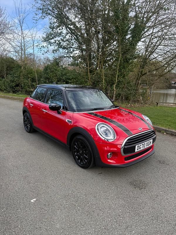 Used Mini Cooper Classic 2020 Red Hatchback