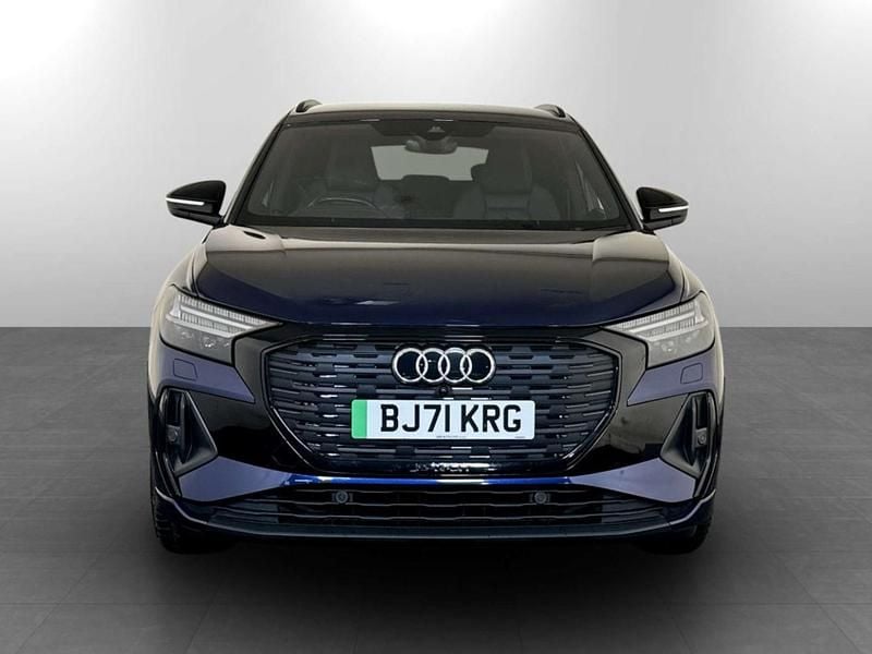 Used Audi Q4 e-tron Comfort 150 kW (204 HP) 2021 Blue SUV